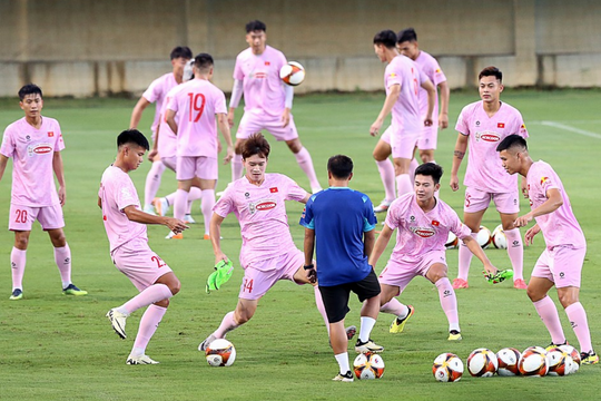 Đội tuyển Việt Nam rà soát lực lượng
