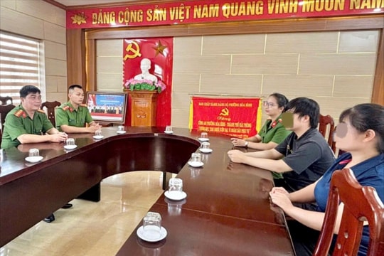 Giải cứu nam sinh khỏi bẫy lừa đảo 'bắt cóc online'