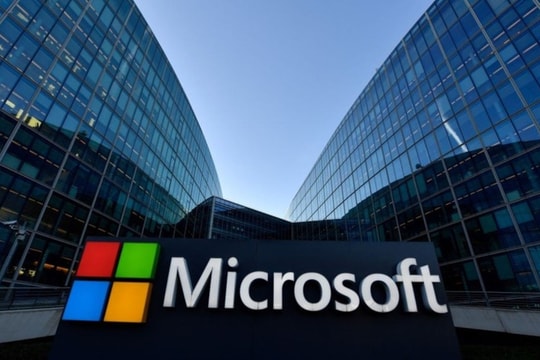 Microsoft ra mắt mô hình AI đầu tiên