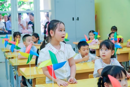 Hải Phòng tiên phong miễn học phí. Bài cuối: Phát triển giáo dục bền vững