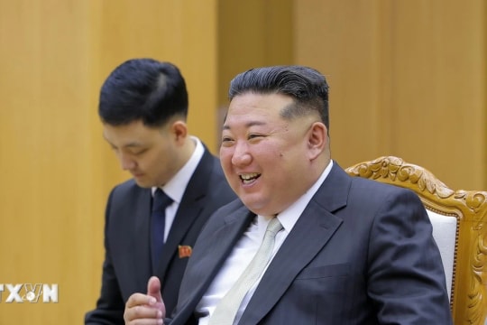 Lãnh đạo Triều Tiên Kim Jong Un bắt đầu công du Trung Quốc