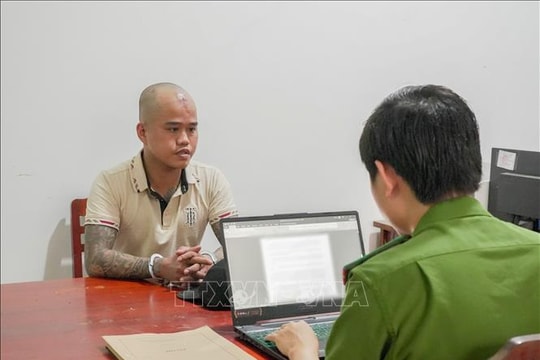 Bắt đối tượng lái thử xe mô tô rồi bỏ chạy