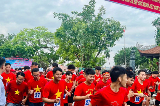 Yêu nước theo cách của Gen Z đất Cảng