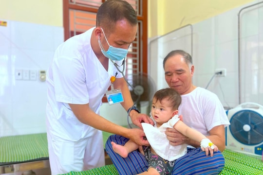 Luân phiên, điều động bác sĩ về trạm y tế xã