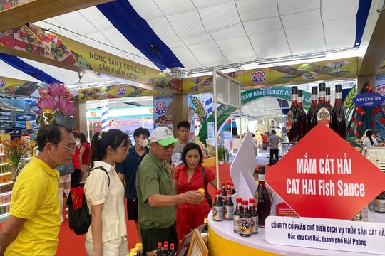 8,000 – 9,000 Hai Phong agricultural products sold daily at National Achievements Exhibition