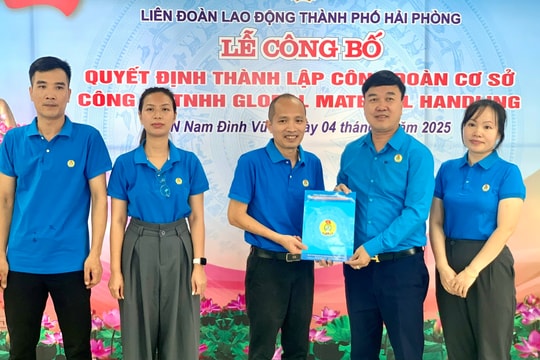 Thành lập 8 công đoàn cơ sở trong các khu công nghiệp, khu kinh tế