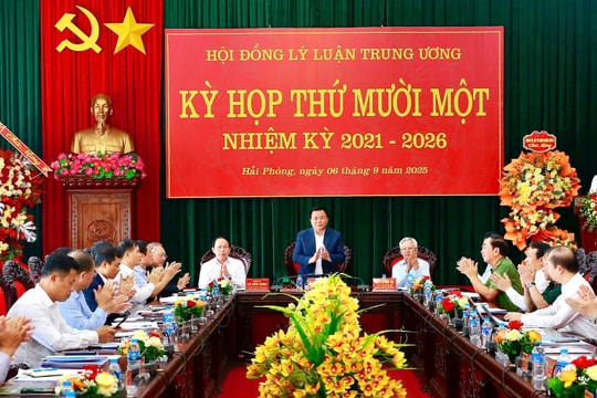 Tiếp tục hoàn thiện, nâng cao chất lượng các dự thảo báo cáo, sớm trình Bộ Chính trị, Ban Bí thư