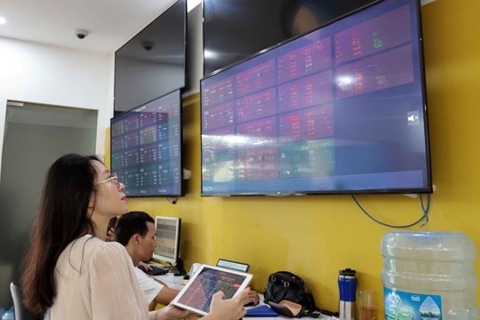 Thu hút nhà đầu tư nước ngoài vào thị trường chứng khoán Việt Nam
