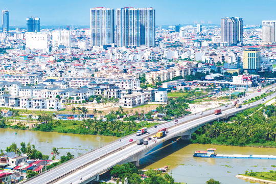 Sáng tạo trong học và làm theo Bác, phấn đấu là 'thành phố gương mẫu'