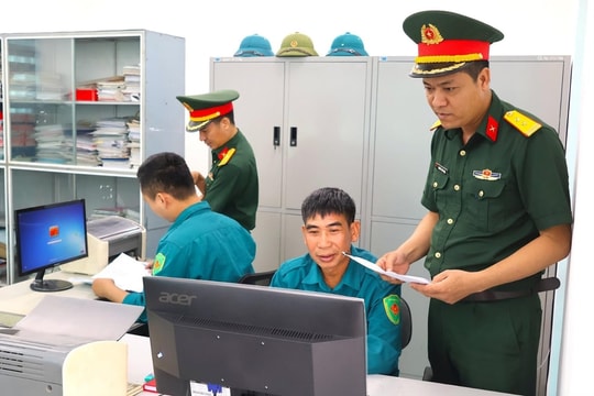 Hướng dẫn xếp lương cho chỉ huy trưởng, phó chỉ huy trưởng ban chỉ huy quân sự xã