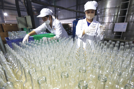 Xây dựng môi trường làm việc an toàn trong doanh nghiệp để phát triển bền vững