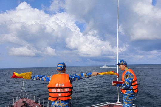 Biển đảo quê hương