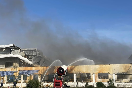 Cơ bản khống chế vụ cháy ở khu công nghiệp Đồ Sơn