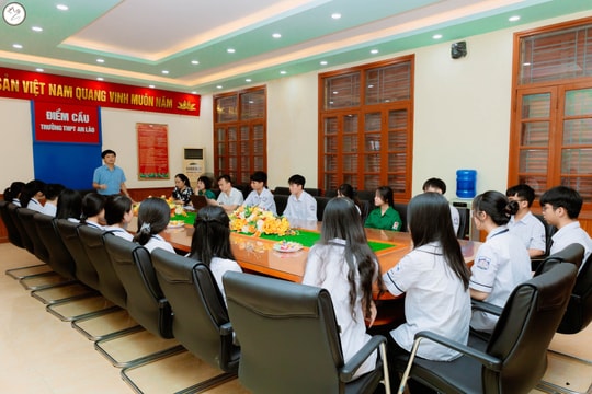 Hơn 1.100 thí sinh thi chọn học sinh giỏi thành phố bảng chuyên và chọn đội tuyển thi quốc gia