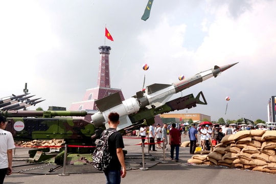 Hào khí Quân đội nhân dân Việt Nam tại Triển lãm thành tựu đất nước