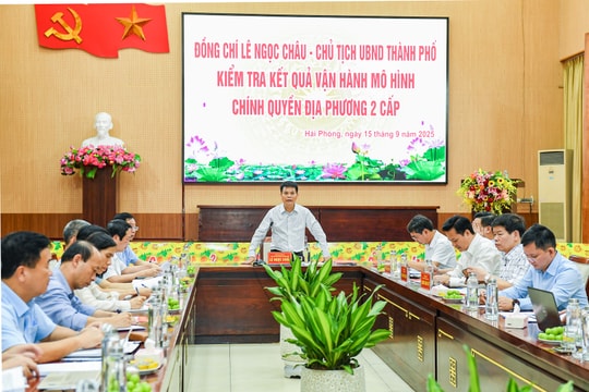 Chủ tịch UBND thành phố Hải Phòng Lê Ngọc Châu kiểm tra hoạt động chính quyền địa phương 2 cấp tại 9 phường phía Tây