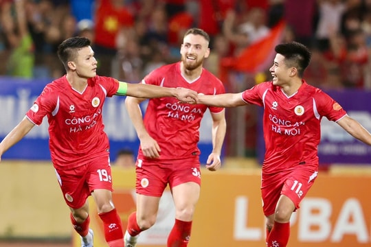 Bóng đá Việt Nam trước ngày 'vươn khơi'