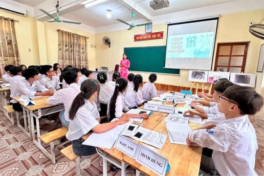 Sửa đổi sách giáo khoa theo địa giới hành chính mới và chính quyền hai cấp