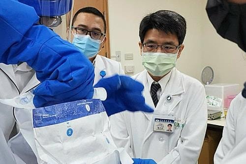 Bác sĩ Việt sẽ sản xuất tế bào trị ung thư máu