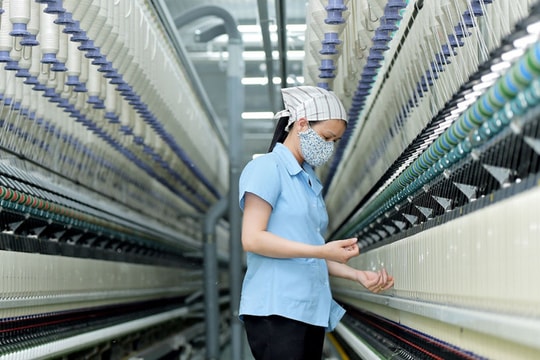 UOB điều chỉnh dự báo tăng trưởng kinh tế Việt Nam lên 7,5% trong năm 2025