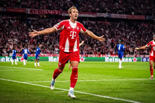 Kane tỏa sáng, Bayern Munich nhấn chìm Chelsea tại Champions League