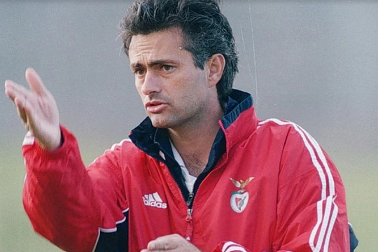 Benfica - nơi mở đường vinh quang cho Mourinho