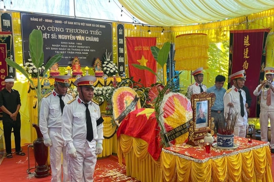 Xã Chí Minh tổ chức truy điệu và an táng hài cốt liệt sĩ Nguyễn Văn Chăng