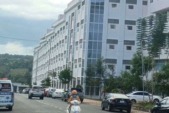 Giải trình của trưởng khoa vụ 255 bệnh nhân tán sỏi dù máy hỏng 2 năm