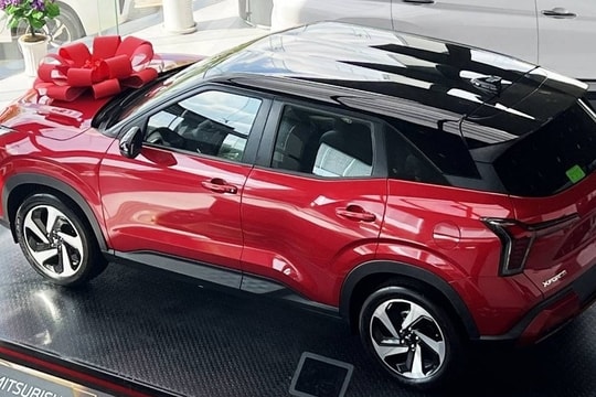 Loạt xe gầm cao bán chạy tiếp tục giảm giá sâu, chơi 'tất tay' trong tháng 9