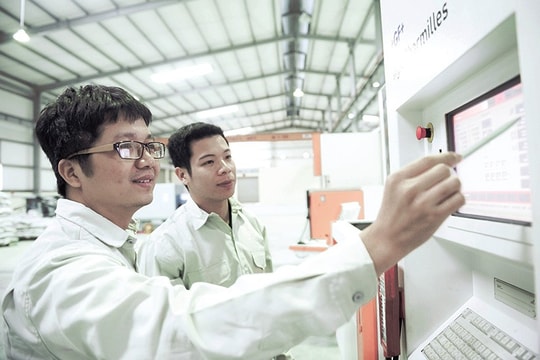 Cơ chế, chính sách thu hút chuyên gia khoa học, công nghệ, đổi mới sáng tạo và chuyển đổi số