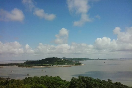 Đảo Hòn Dấu đẹp say lòng