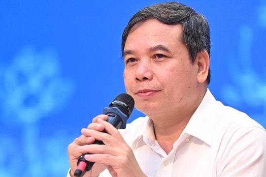 Việc đình chỉ, đuổi học không phù hợp lứa tuổi học sinh