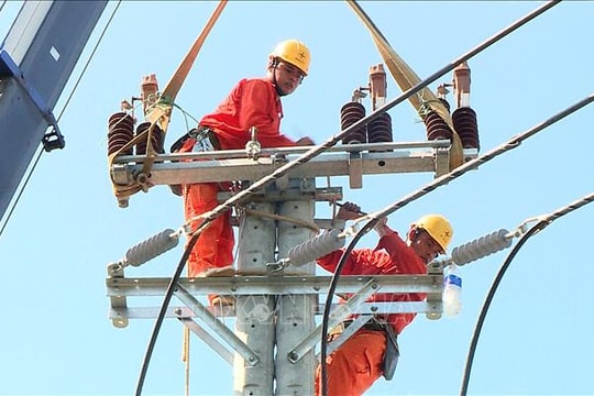 Lên phương án giữ an toàn lưới điện truyền tải phía Bắc trước bão Ragasa