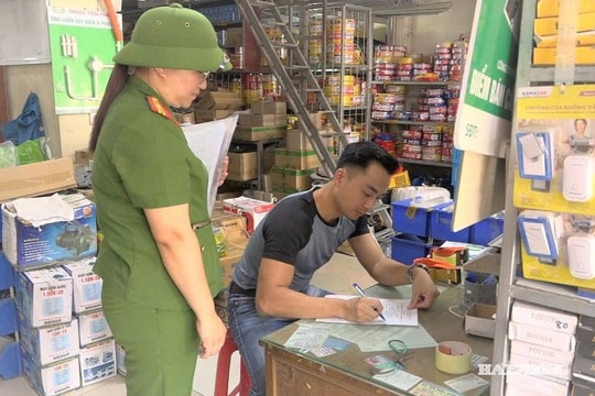 Xã Vĩnh Bảo ra quân giải tỏa hành lang giao thông