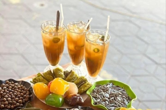 Hương vị ẩm thực mùa thu đất Cảng
