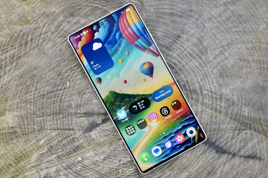 Những thói quen gây hao pin trên điện thoại Android