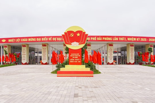Thổi bùng khát vọng phát triển bứt phá