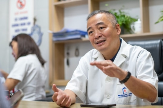 PGS Nguyễn Lân Hiếu nhiều lần phải đổ cốc An cung ngưu hoàng để cứu bệnh nhân