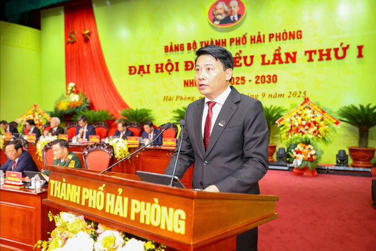 Giải pháp về chính trị tư tưởng triển khai mô hình chủ nghĩa xã hội(*)