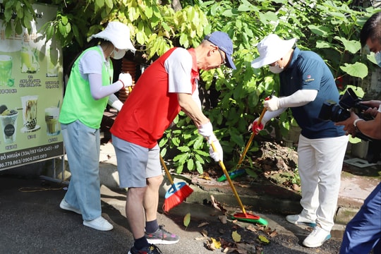 Koreans join hands to beautify Hai Phong’s landscape