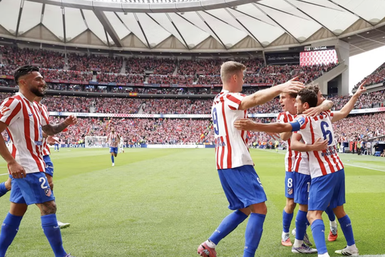 Atletico Madrid chấm dứt mạch 6 chiến thắng của Real Madrid