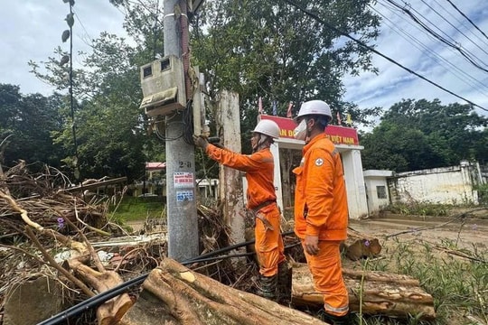 Gần 3 triệu khách hàng Điện lực miền Bắc ảnh hưởng do bão số 10