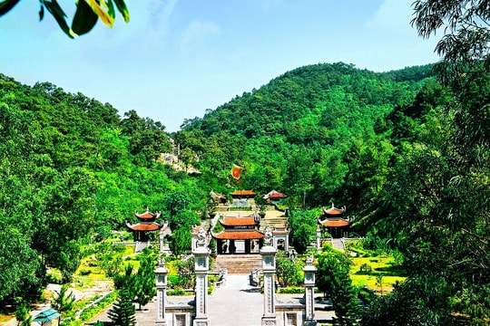 3 tour du lịch mới khám phá di sản thế giới Côn Sơn - Kiếp Bạc