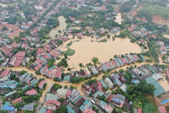 Thiệt hại do bão số 10 và mưa lũ tiếp tục tăng, đã có 139 người thương vong