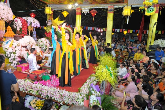Trẩy hội mùa thu