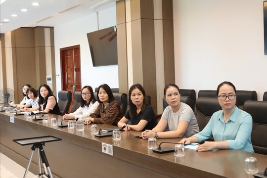 Hội Liên hiệp phụ nữ thành phố Hải Phòng được khen về thực hiện cuộc vận động 'Xây dựng gia đình 5 không, 3 sạch'