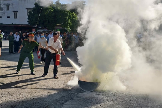 Phường Ngô Quyền nâng cao năng lực phòng cháy, chữa cháy