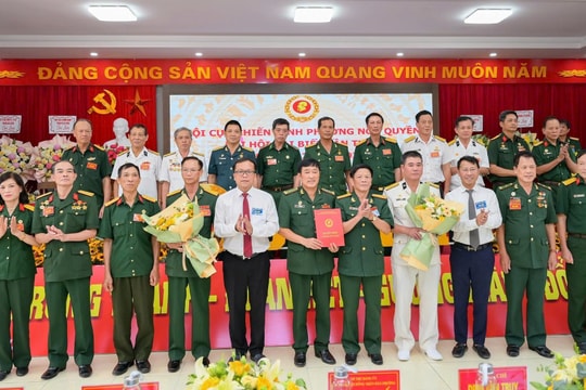 Cựu chiến binh phường Ngô Quyền tích cực tham gia vận động giải phóng mặt bằng