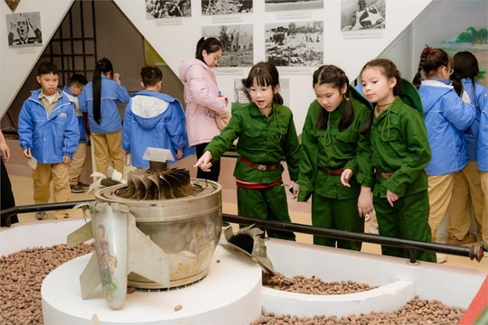 Lịch sử sống động, nuôi dưỡng mạch nguồn yêu nước trong thế hệ trẻ