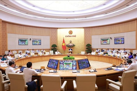 Thủ tướng Phạm Minh Chính chủ trì phiên họp Chính phủ thường kỳ tháng 9